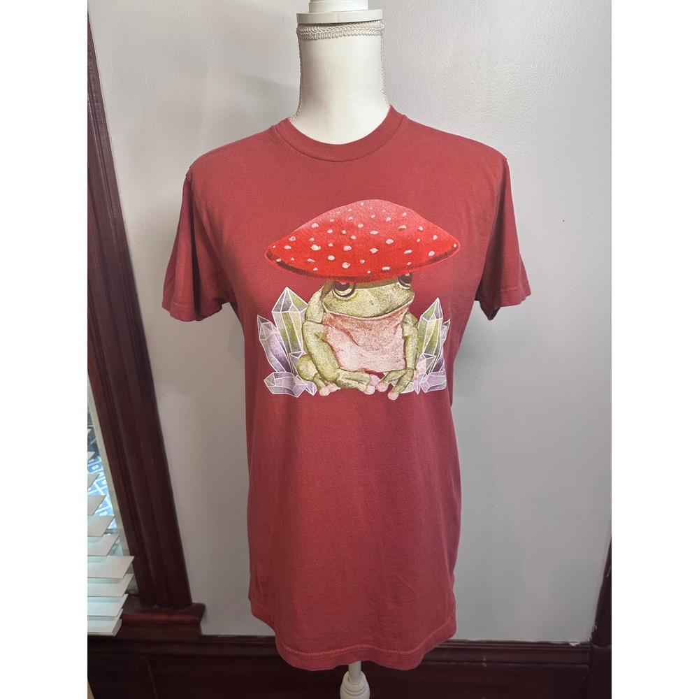 Hot Topic Frog Mushroom Crystal Graphic Tee Maroon Red Cotton Shirt Mens Medium